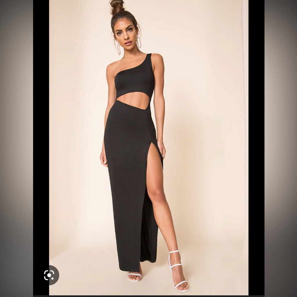 Superdown | XXS Black Erla Cutout Maxi Dress